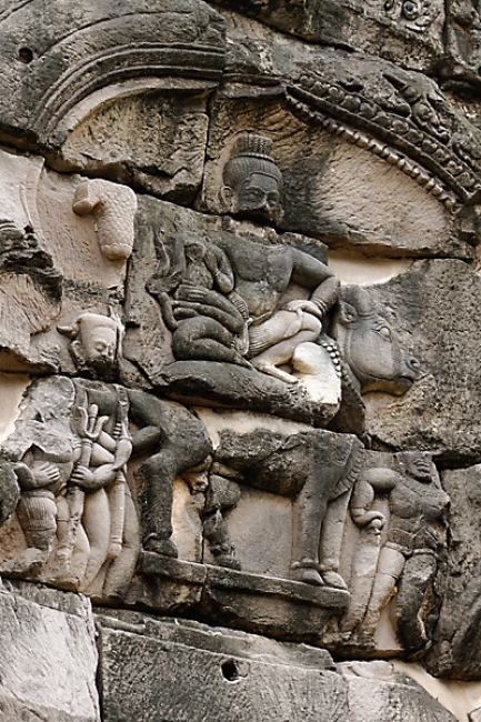 Prasat Sa Kamphaeng Yai-065